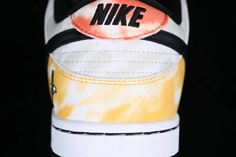 All categories Nk SB Dunk series Nk SB Dunk Low low-top sneakers Nk SB Dunk Low "Raygun" alien embroidery SB smashed backboard fashion casual sneakers BQ6832-101